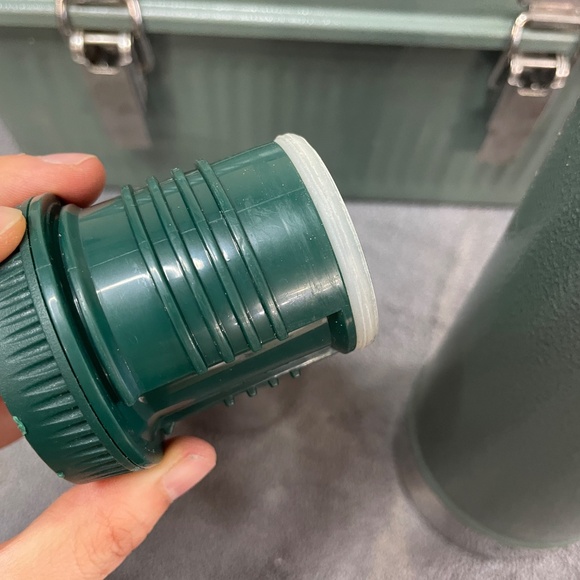 Stanley Classic 10Qt Green Hammered Metal Lunch Box w Thermos - Picture 11 of 12